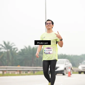 Runner Photo 7307165