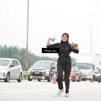 Runner Photo 7307172