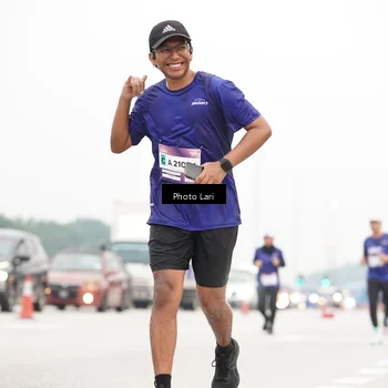 Runner Photo 7307184