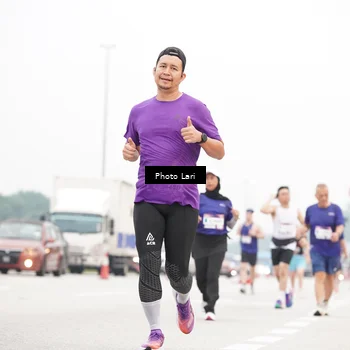 Runner Photo 7307195