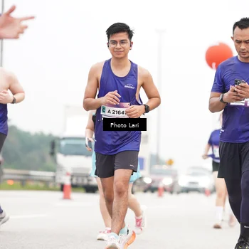 Runner Photo 7307230