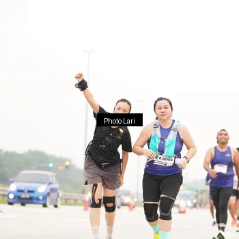 Runner Photo 7307298