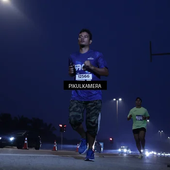 Runner Photo 7307309