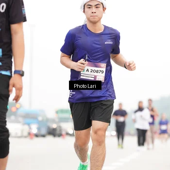 Runner Photo 7307320