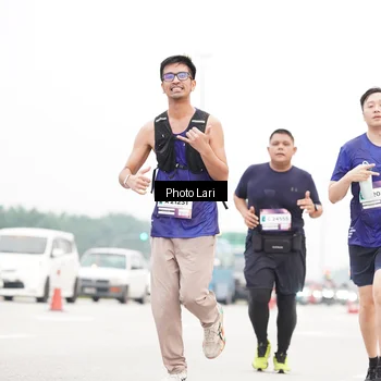 Runner Photo 7307326