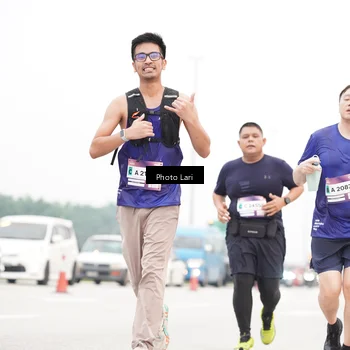 Runner Photo 7307330