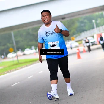 Runner Photo 7307344