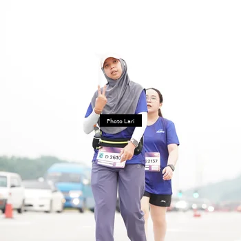 Runner Photo 7307365