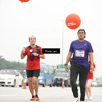 Runner Photo 7307368