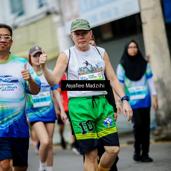 Runner Photo 7307387