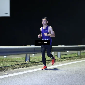 Runner Photo 7307401