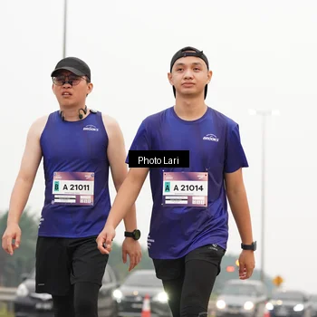 Runner Photo 7307409