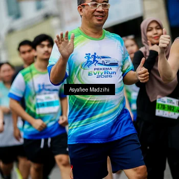 Runner Photo 7307436