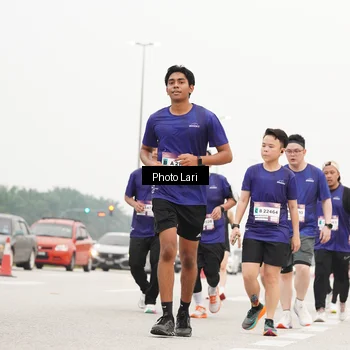 Runner Photo 7307526