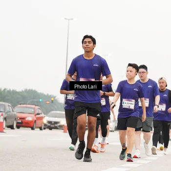 Runner Photo 7307532