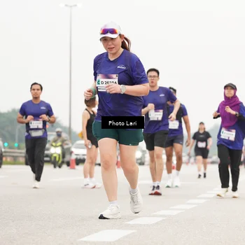 Runner Photo 7307538