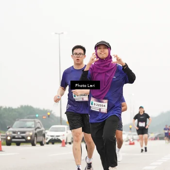 Runner Photo 7307541