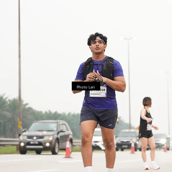 Runner Photo 7307565
