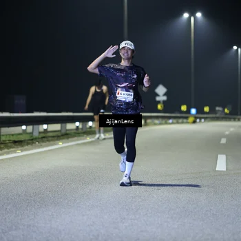 Runner Photo 7307581