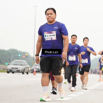 Runner Photo 7307588