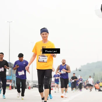 Runner Photo 7307631