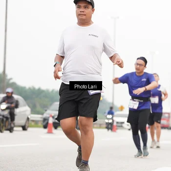 Runner Photo 7307674