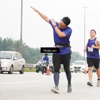 Runner Photo 7307682