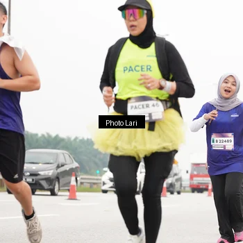 Runner Photo 7307694