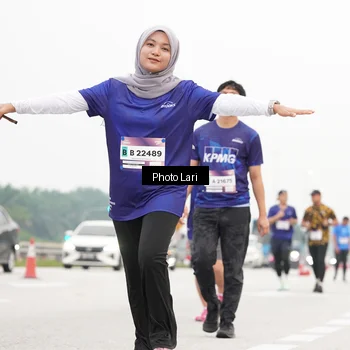 Runner Photo 7307701