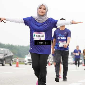 Runner Photo 7307704