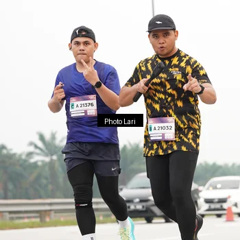 Runner Photo 7307720