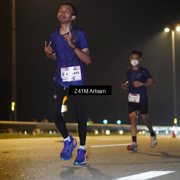 Runner Photo 7307745