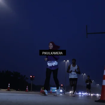 Runner Photo 7307778