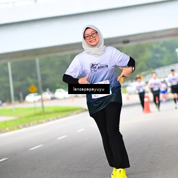 Runner Photo 7307781
