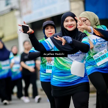 Runner Photo 7307804