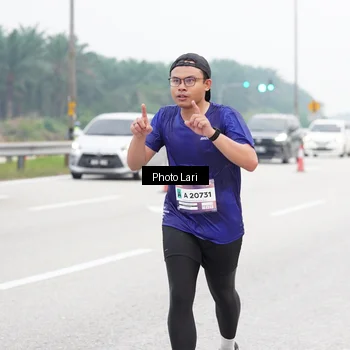 Runner Photo 7307841