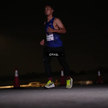 Runner Photo 7307897