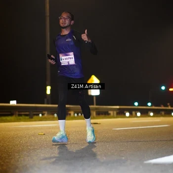 Runner Photo 7307918