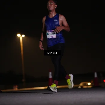 Runner Photo 7307923