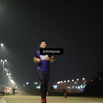 Runner Photo 7307938