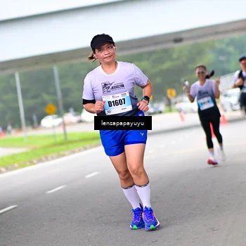 Runner Photo 7307960