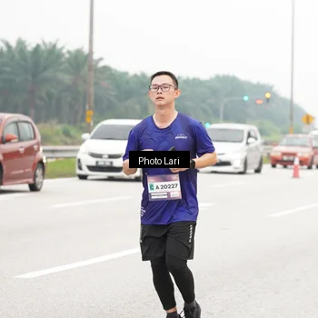 Runner Photo 7307971