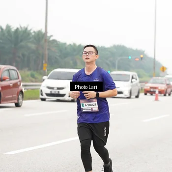 Runner Photo 7307972