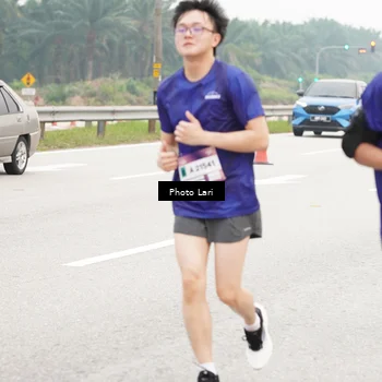 Runner Photo 7307973