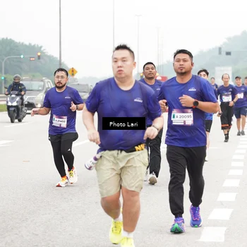 Runner Photo 7308010
