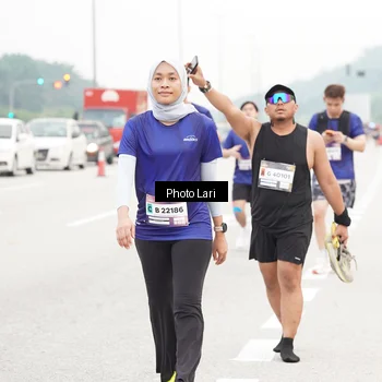 Runner Photo 7308029