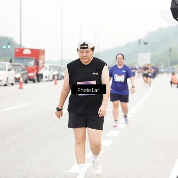 Runner Photo 7308045