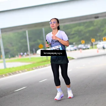 Runner Photo 7308072