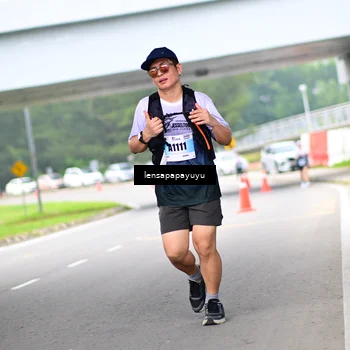 Runner Photo 7308081