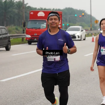 Runner Photo 7308089